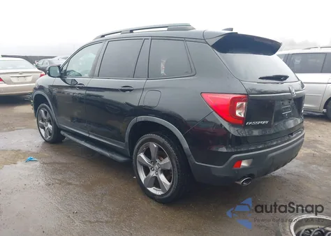 2019 Honda Passport Touring z USA, uszkodzony, nr VIN 5FNYF8H95KB027296